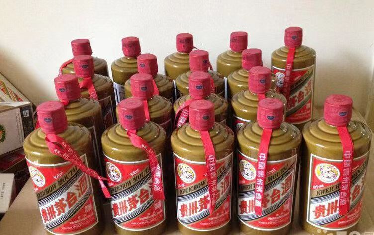 靖西精品茅台酒回收